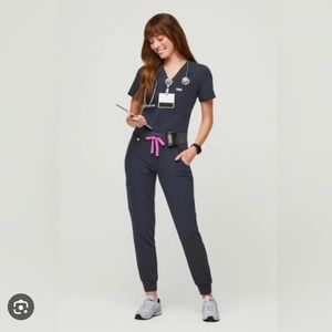 Figs night sky (limited edition color) scrub set